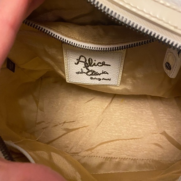 Alice + Olivia Pebbled Cow leather white crossbody satchel - Picture 12 of 13